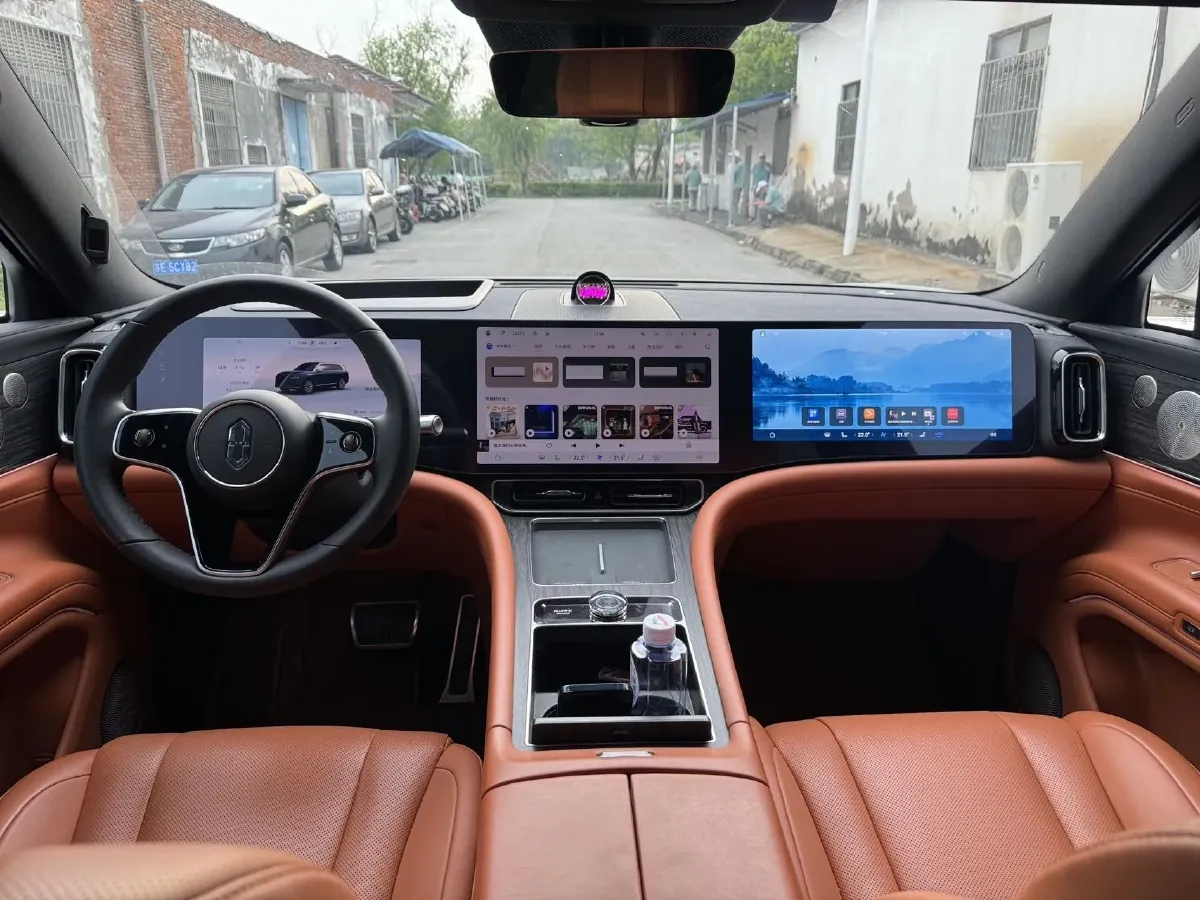 2024 AITO AITO M9 1.5T 152HP L4 REEV 42KWH,autocango,china used car exporter,china ev exporter,chinese used car exporter,chinese used ev exporter