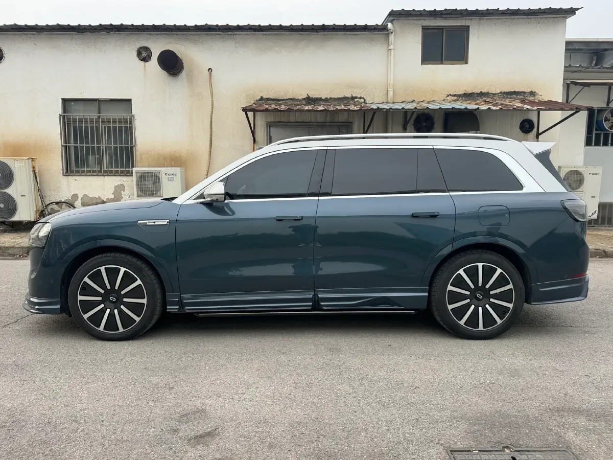 2024 AITO AITO M9 1.5T 152HP L4 REEV 42KWH,autocango,china used car exporter,china ev exporter,chinese used car exporter,chinese used ev exporter