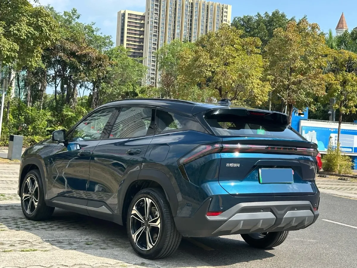 2025 Geely Galaxy L7 1.5L 112HP L4 1DHT PHEV 18.4KWH,autocango,china used car exporter,china ev exporter,chinese used car exporter,chinese used ev exporter