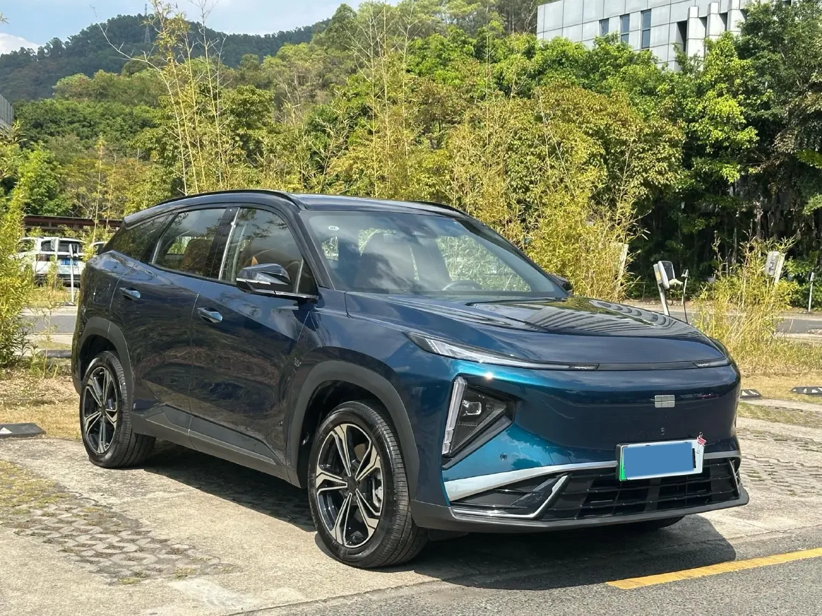 2025 Geely Galaxy L7 1.5L 112HP L4 1DHT PHEV 18.4KWH,autocango,china used car exporter,china ev exporter,chinese used car exporter,chinese used ev exporter