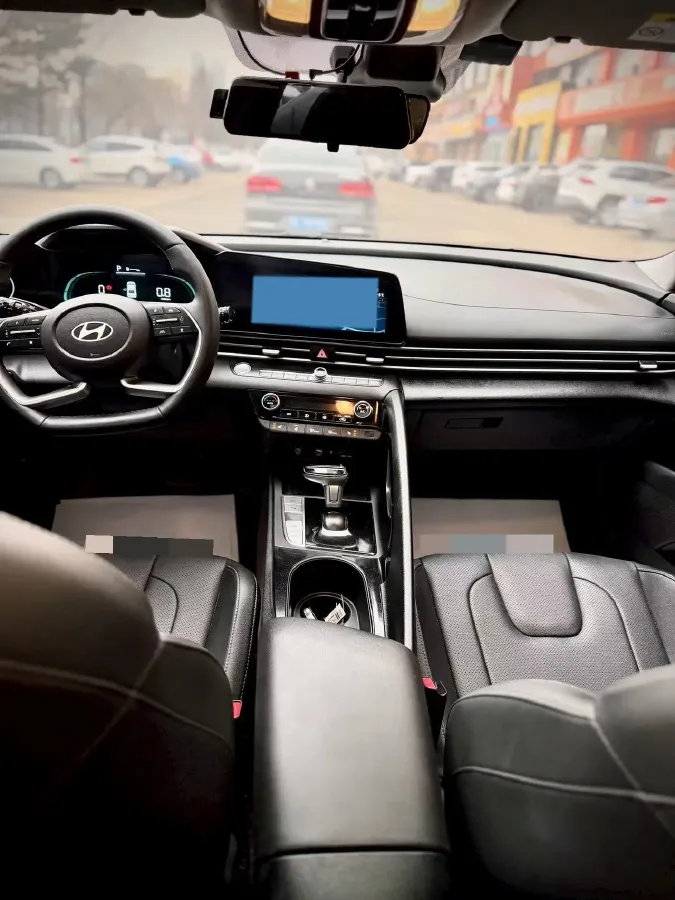 2023 Hyundai Elantra 1.5L 115HP L4 CVT,autocango,china used car exporter,china ev exporter,chinese used car exporter,chinese used ev exporter