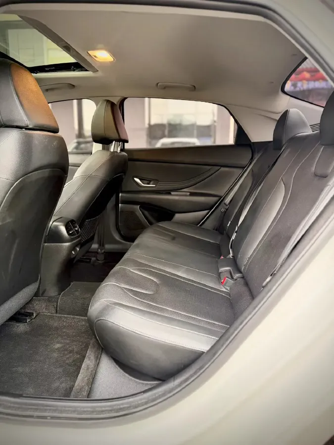 2023 Hyundai Elantra 1.5L 115HP L4 CVT,autocango,china used car exporter,china ev exporter,chinese used car exporter,chinese used ev exporter