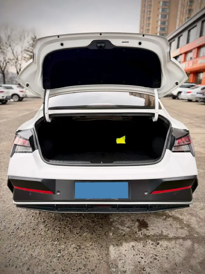 2023 Hyundai Elantra 1.5L 115HP L4 CVT,autocango,china used car exporter,china ev exporter,chinese used car exporter,chinese used ev exporter