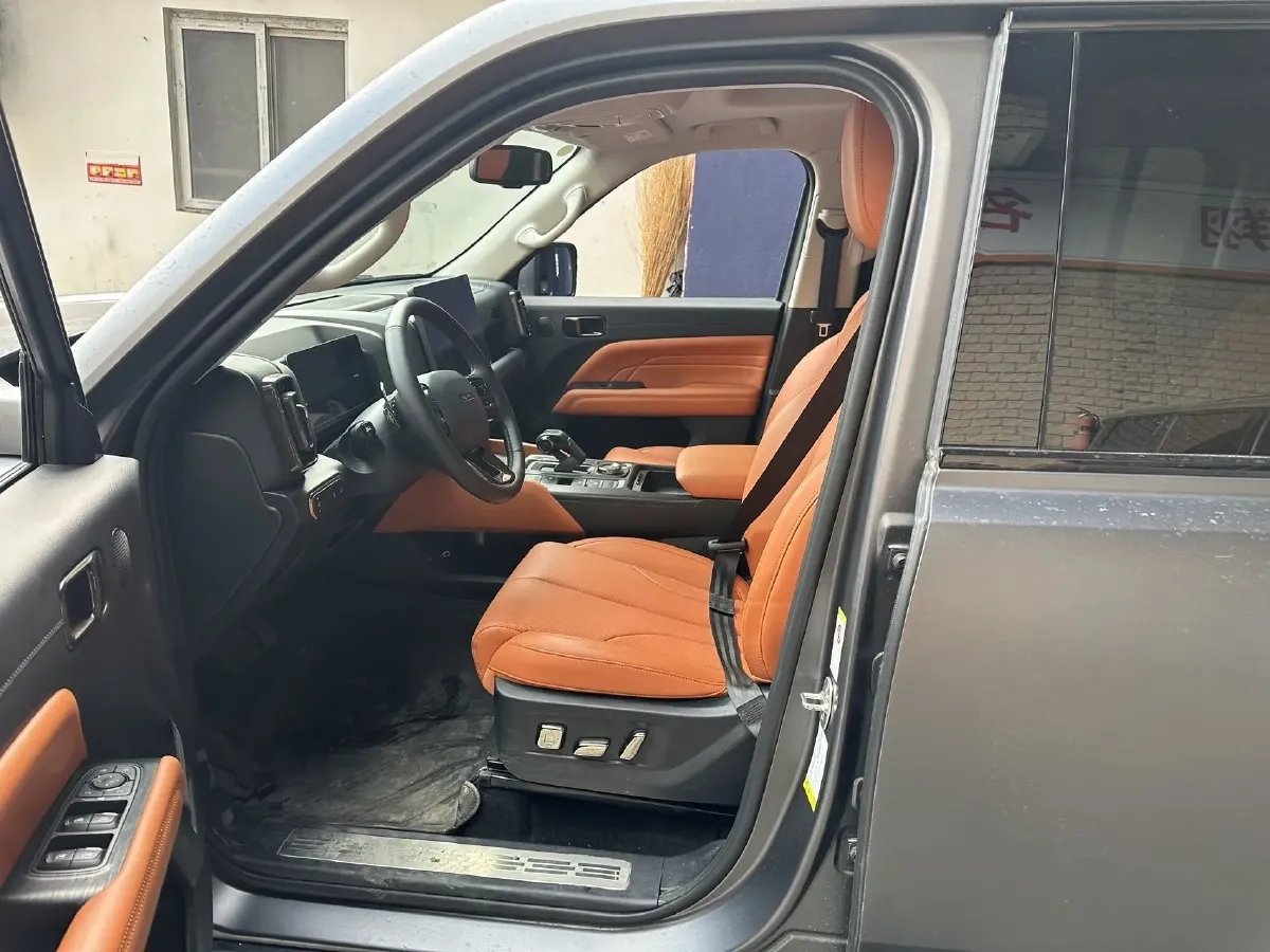 2024 Haval H9 2.4T 186HP L4 9AT,autocango,china used car exporter,china ev exporter,chinese used car exporter,chinese used ev exporter