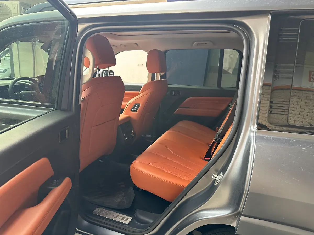 2024 Haval H9 2.4T 186HP L4 9AT,autocango,china used car exporter,china ev exporter,chinese used car exporter,chinese used ev exporter