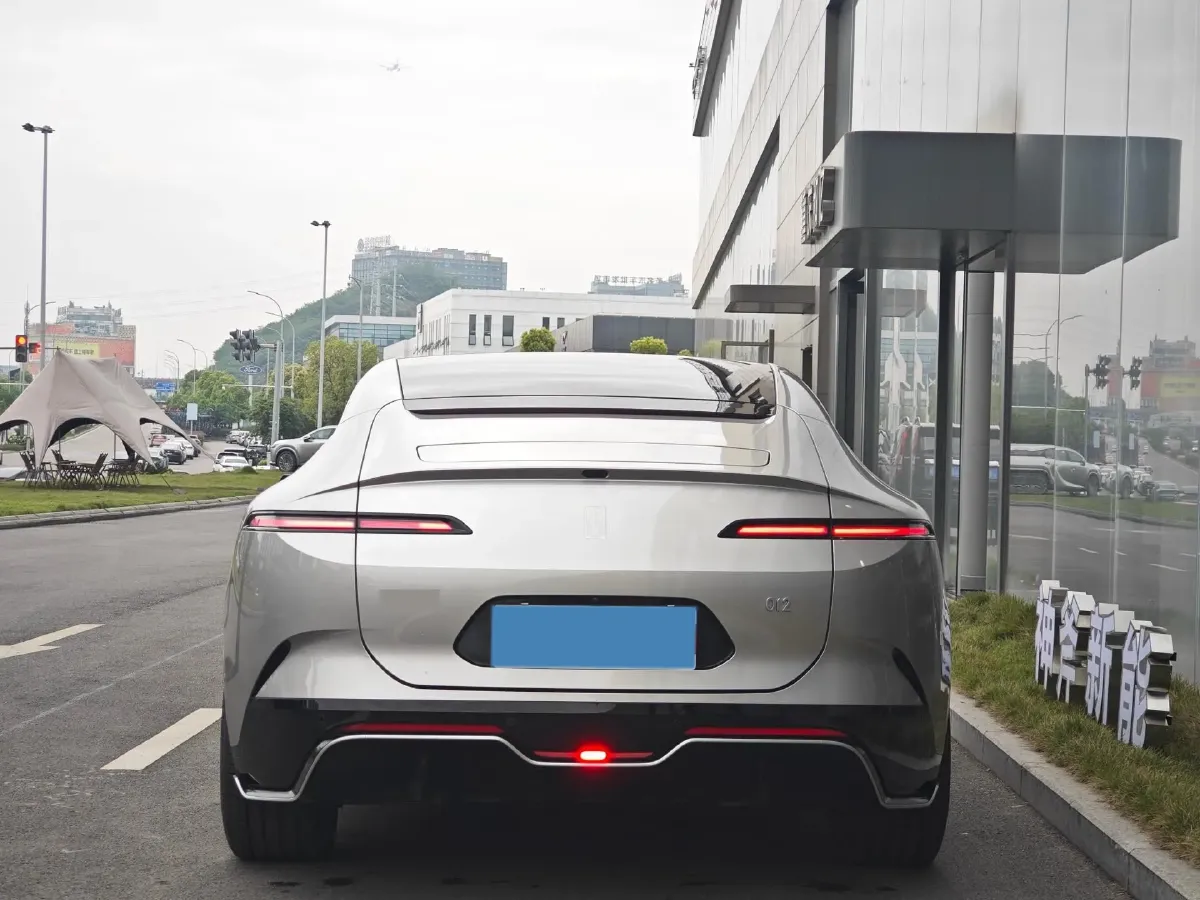 2025 Avatr 12 BEV,autocango,china used car exporter,china ev exporter,chinese used car exporter,chinese used ev exporter