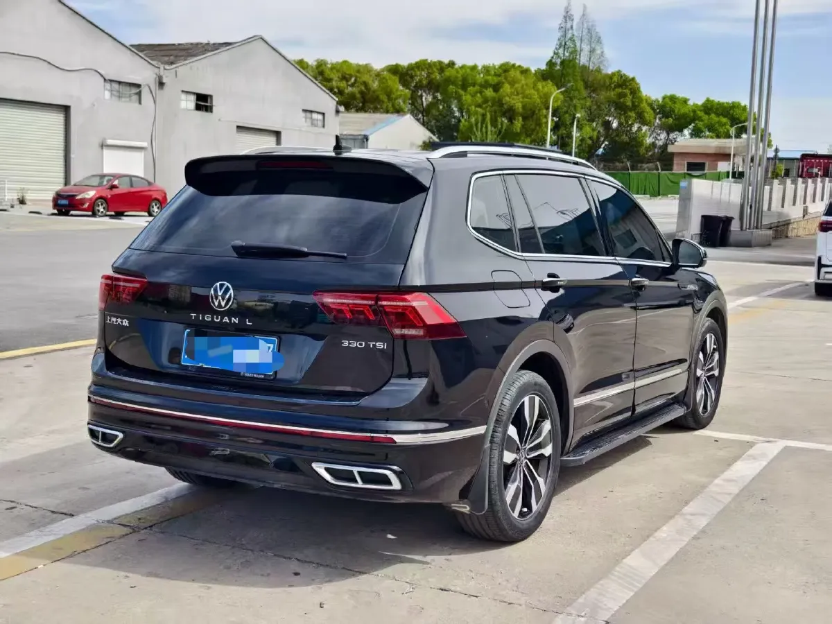 2024 Volkswagen Tiguan L 2.0T 186HP L4 7DCT,autocango,china used car exporter,china ev exporter,chinese used car exporter,chinese used ev exporter