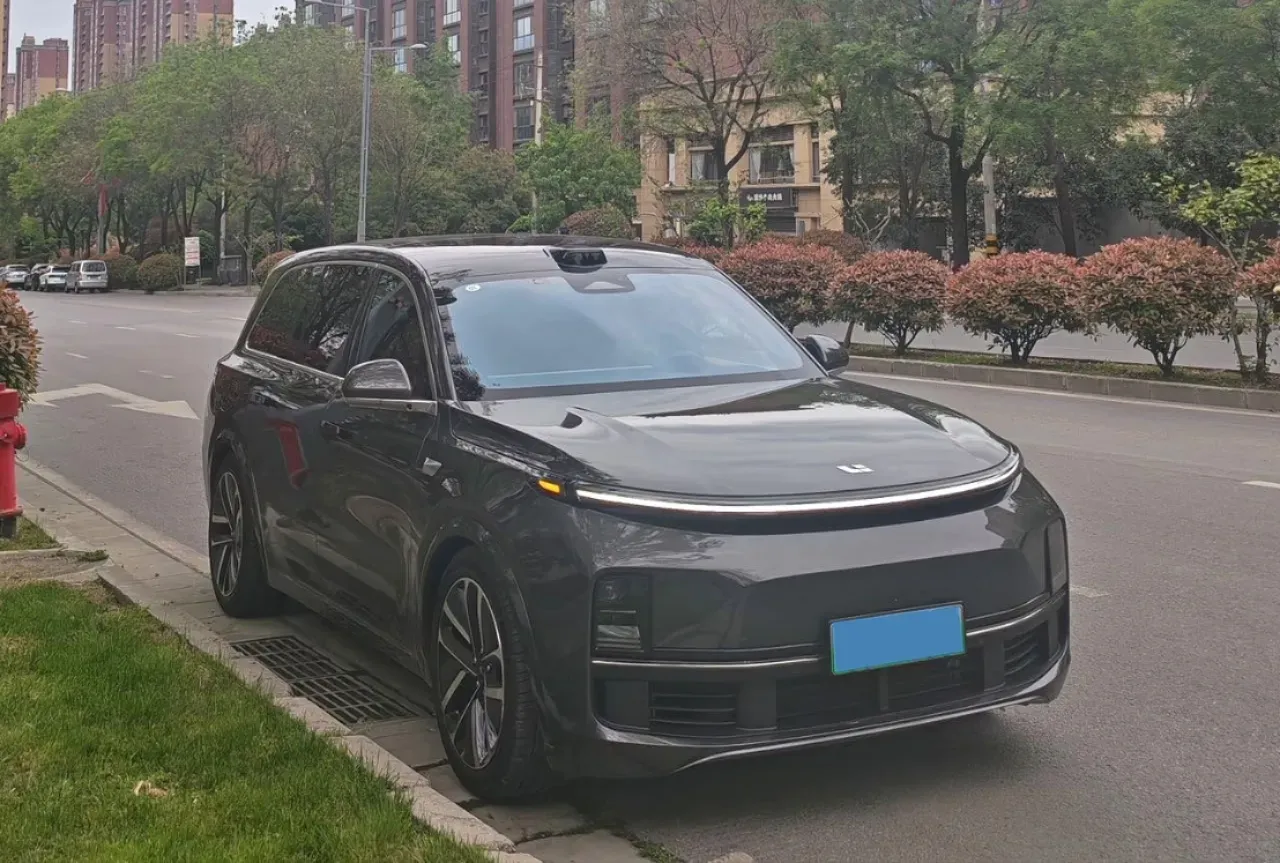 2022 Li L9 Range Extended 154HP REEV 42.6KWH,autocango,china used car exporter,china ev exporter,chinese used car exporter,chinese used ev exporter