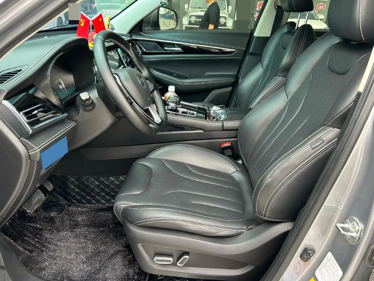 2021 ChangAn CS85 Coupe 2.0T 233HP L4 8AT,autocango,china used car exporter,china ev exporter,chinese used car exporter,chinese used ev exporter