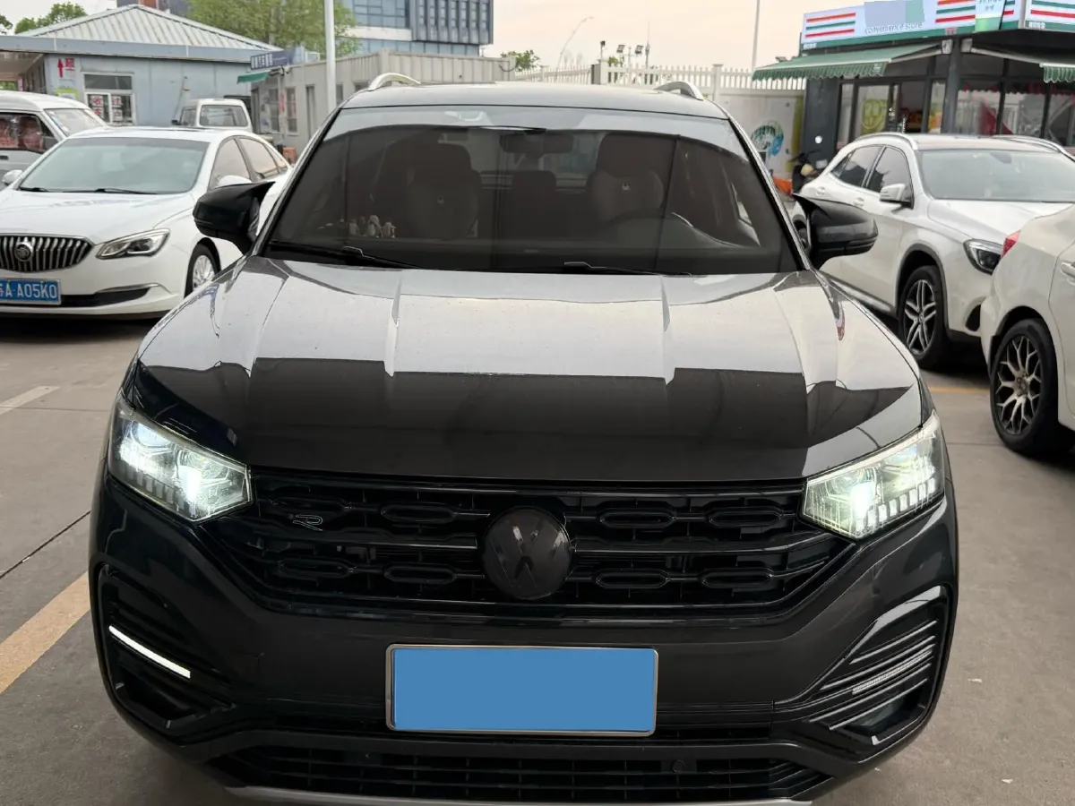 2021 Volkswagen Tayron 2.0T 220HP L4 7DCT,autocango,china used car exporter,china ev exporter,chinese used car exporter,chinese used ev exporter