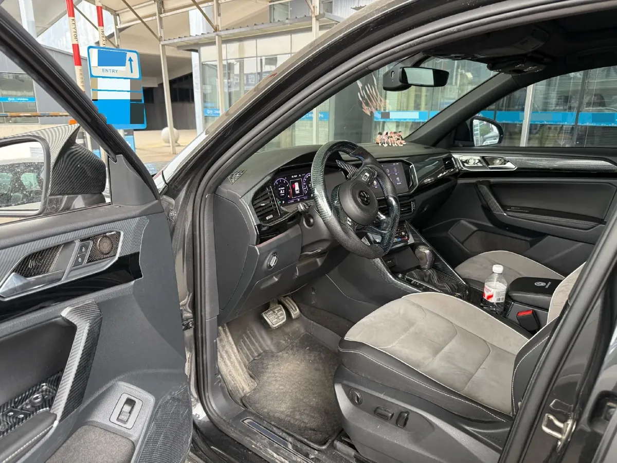 2021 Volkswagen Tayron 2.0T 220HP L4 7DCT,autocango,china used car exporter,china ev exporter,chinese used car exporter,chinese used ev exporter