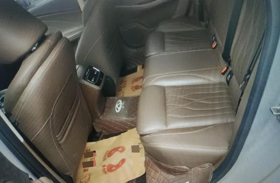 2023 Chery Arrizo 8 2.0T 254HP L4 7DCT,autocango,china used car exporter,china ev exporter,chinese used car exporter,chinese used ev exporter