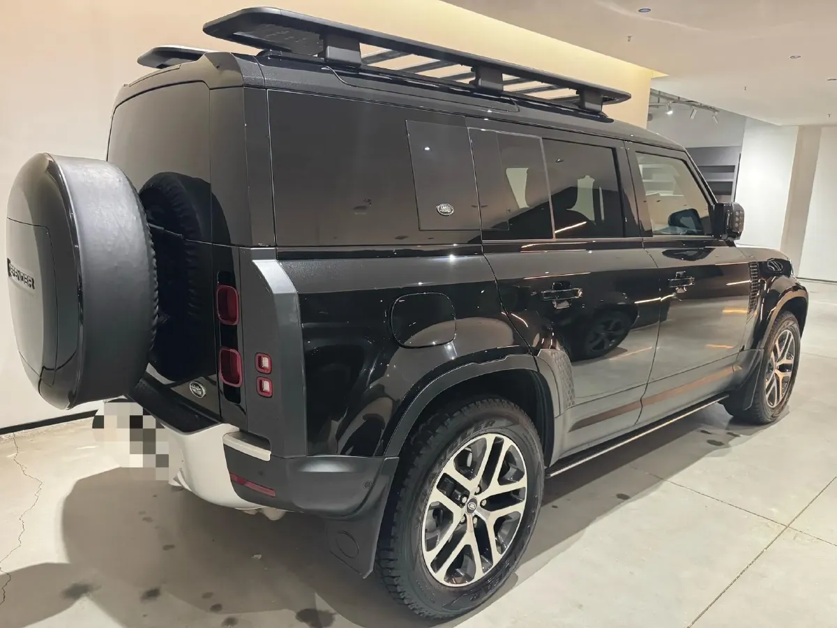 2023 Land Rover Defender 3.0T 400HP L6 8AT,autocango,china used car exporter,china ev exporter,chinese used car exporter,chinese used ev exporter