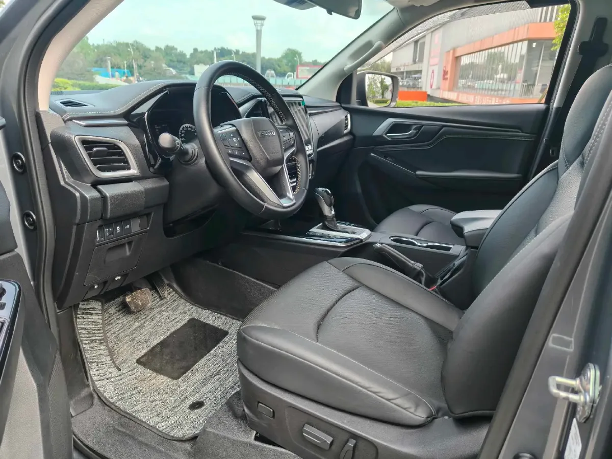 2021 Isuzu D-MAX 1.9T 163HP L4 6AT,autocango,china used car exporter,china ev exporter,chinese used car exporter,chinese used ev exporter
