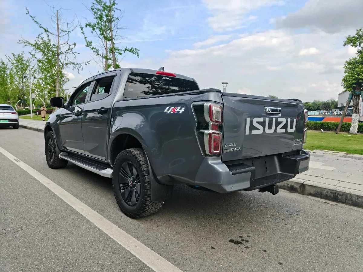 2021 Isuzu D-MAX 1.9T 163HP L4 6AT,autocango,china used car exporter,china ev exporter,chinese used car exporter,chinese used ev exporter