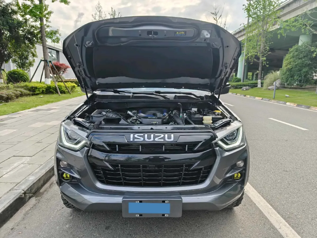 2021 Isuzu D-MAX 1.9T 163HP L4 6AT,autocango,china used car exporter,china ev exporter,chinese used car exporter,chinese used ev exporter