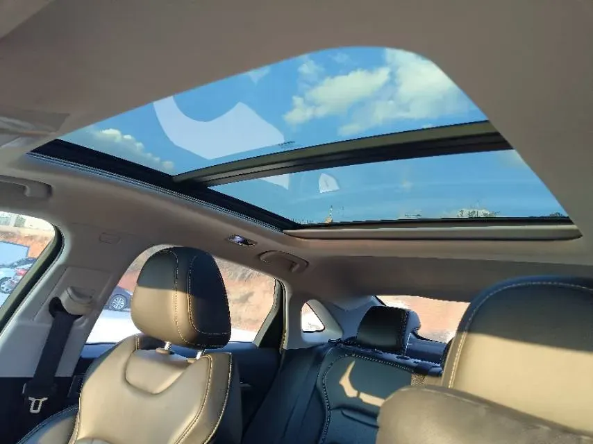 2021 Geely Preface 2.0T 190HP L4 7DCT,autocango,china used car exporter,china ev exporter,chinese used car exporter,chinese used ev exporter