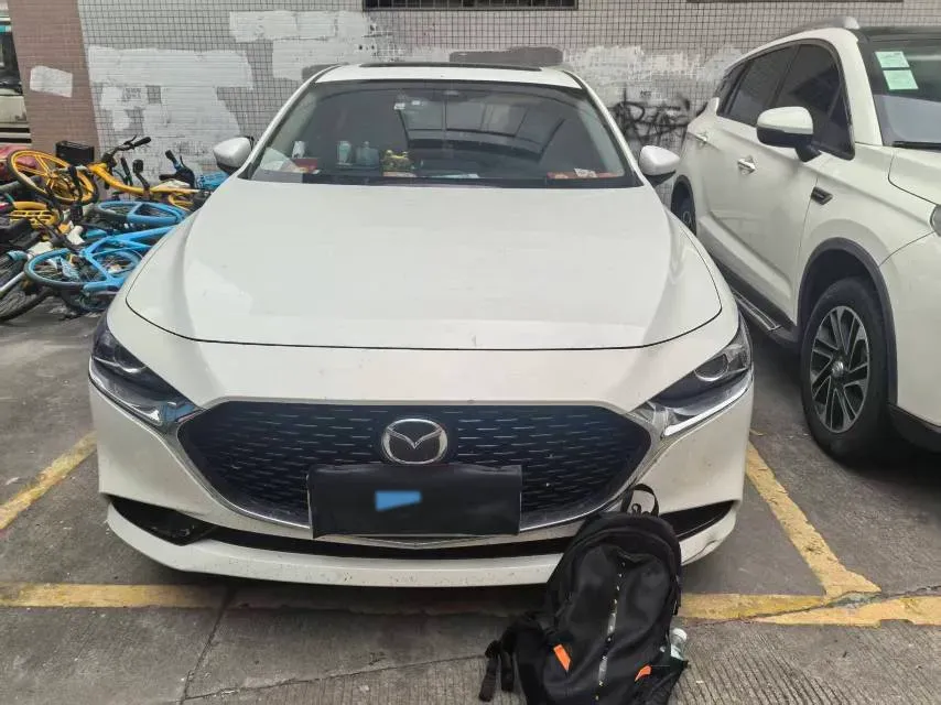 2022 Mazda 3 Axela 2.0L 158HP L4 6AT,autocango,china used car exporter,china ev exporter,chinese used car exporter,chinese used ev exporter