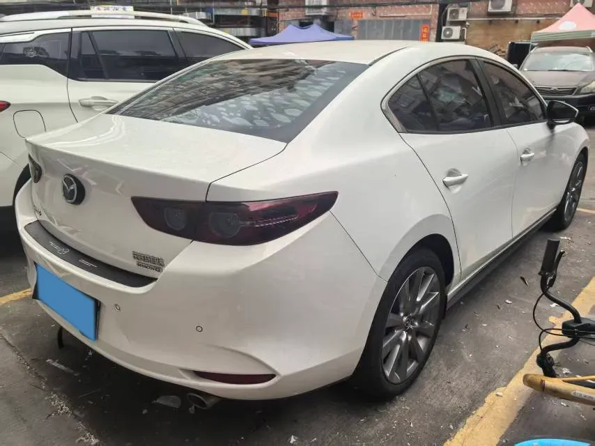2022 Mazda 3 Axela 2.0L 158HP L4 6AT,autocango,china used car exporter,china ev exporter,chinese used car exporter,chinese used ev exporter