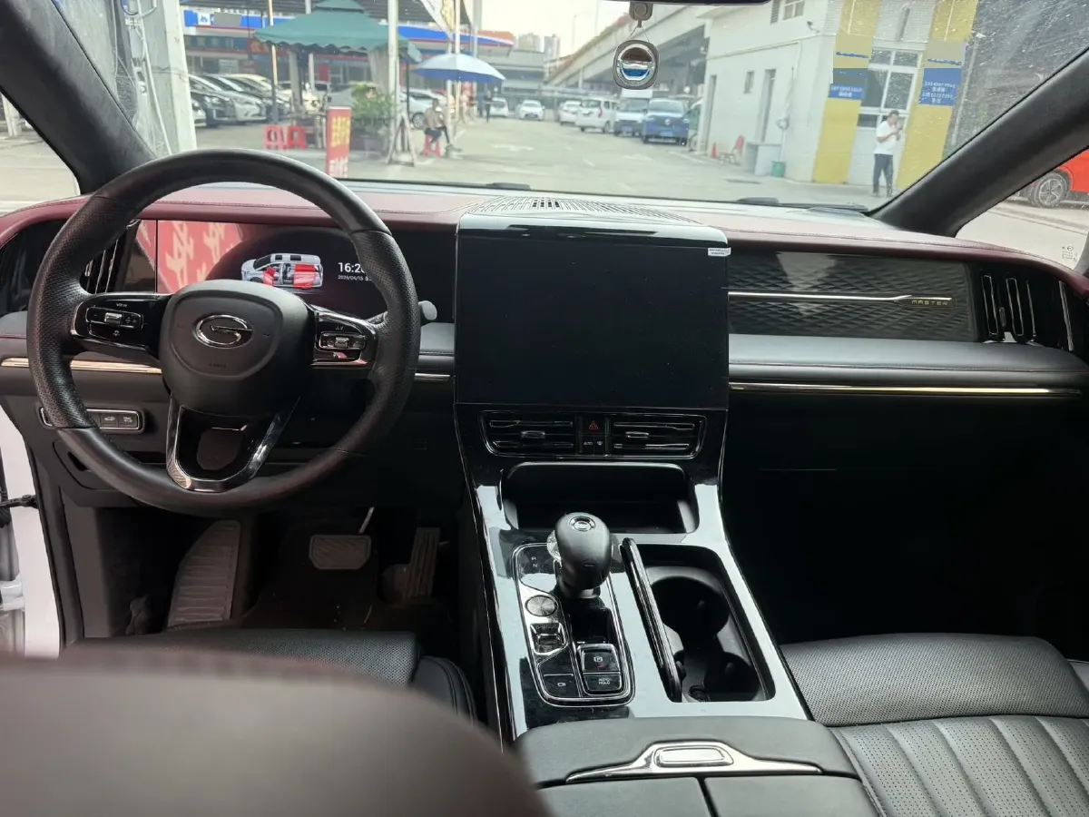 2024 GAC Trumpchi M8 2.0T 190HP L4 E-CVT Hybrid,autocango,china used car exporter,china ev exporter,chinese used car exporter,chinese used ev exporter