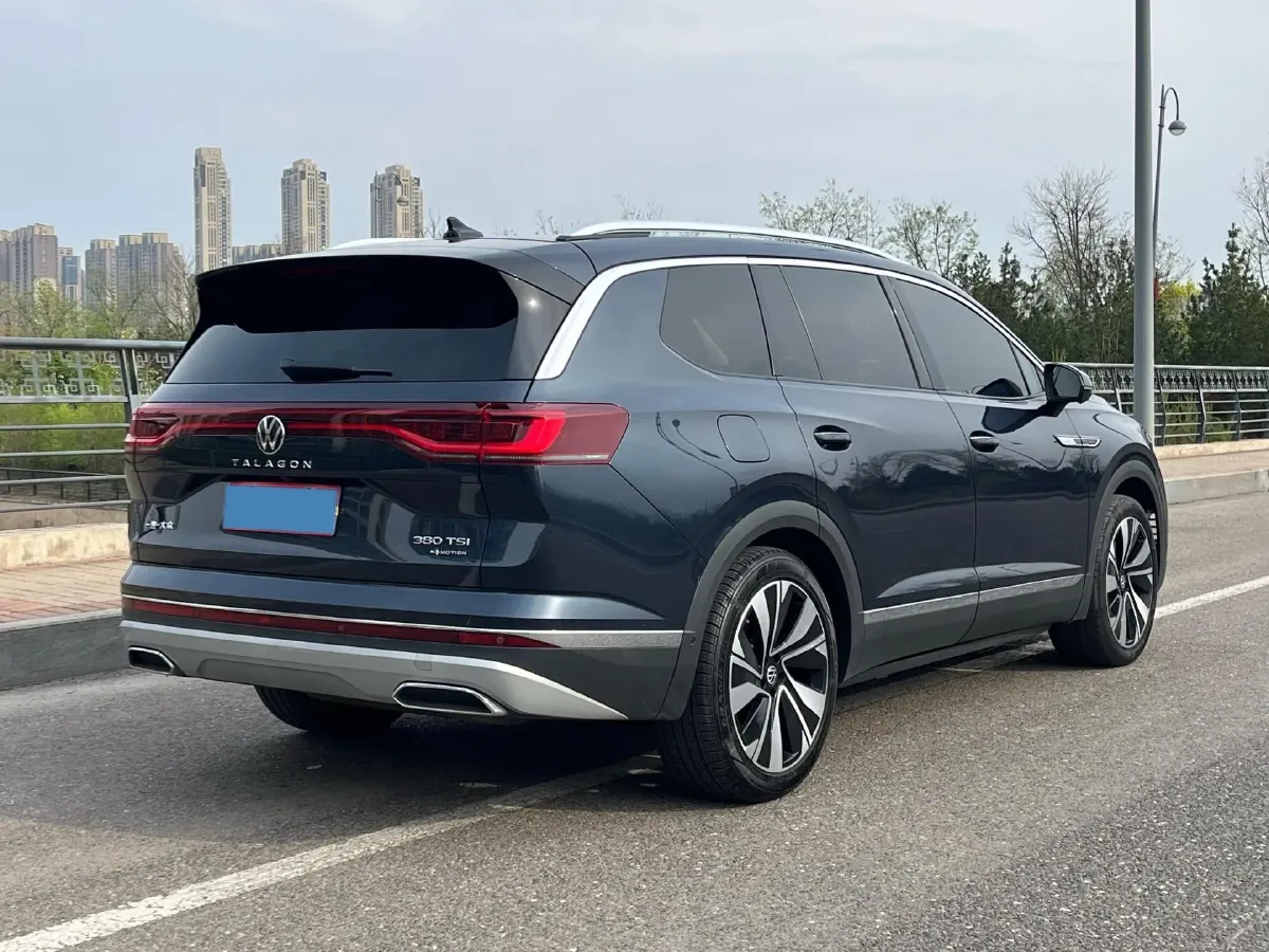 2023 Volkswagen Talagon 2.0T 220HP L4 7DCT,autocango,china used car exporter,china ev exporter,chinese used car exporter,chinese used ev exporter