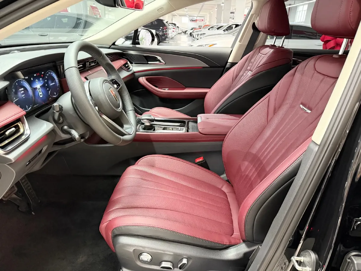 2023 HongQi H5 2.0T 224HP L4 8AT,autocango,china used car exporter,china ev exporter,chinese used car exporter,chinese used ev exporter