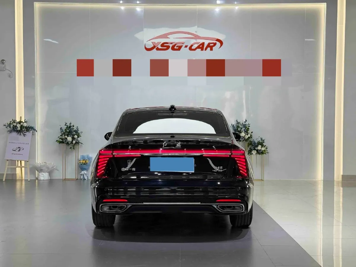 2023 HongQi H5 2.0T 224HP L4 8AT,autocango,china used car exporter,china ev exporter,chinese used car exporter,chinese used ev exporter