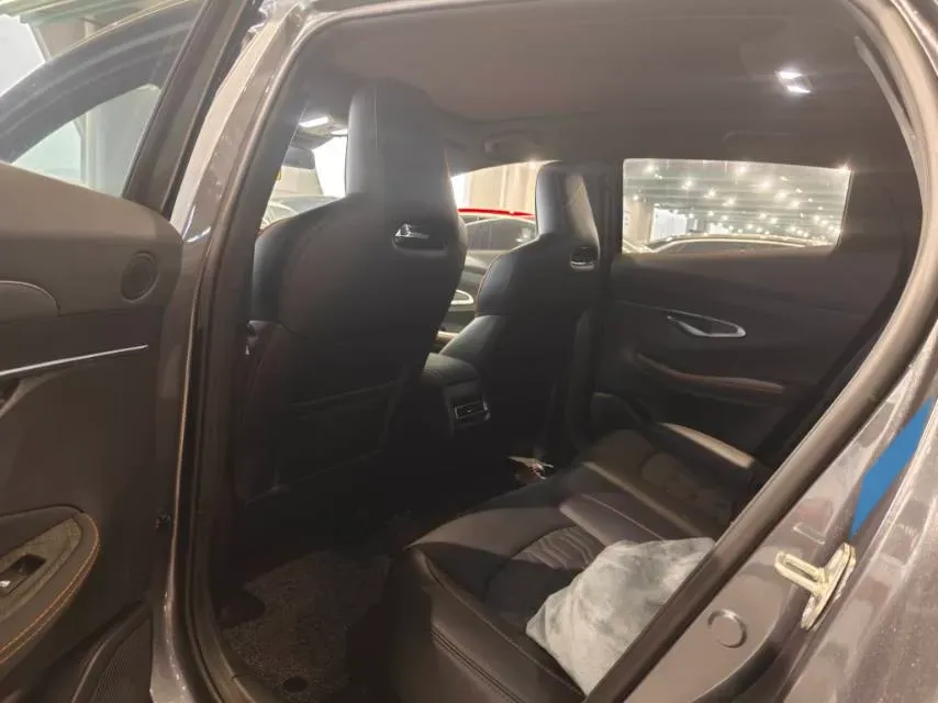 2022 ChangAn UNI-T 1.5T 188HP L4 7DCT,autocango,china used car exporter,china ev exporter,chinese used car exporter,chinese used ev exporter