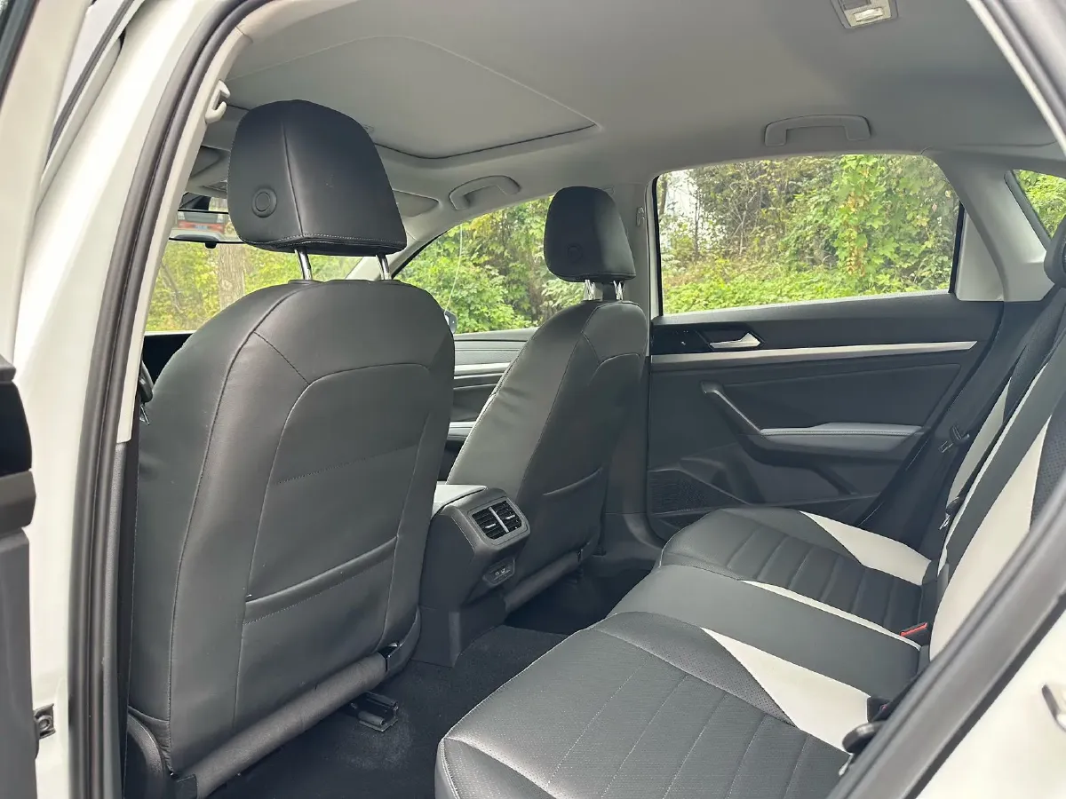 2023 Volkswagen Lavida 1.4T 150HP L4 7DCT,autocango,china used car exporter,china ev exporter,chinese used car exporter,chinese used ev exporter