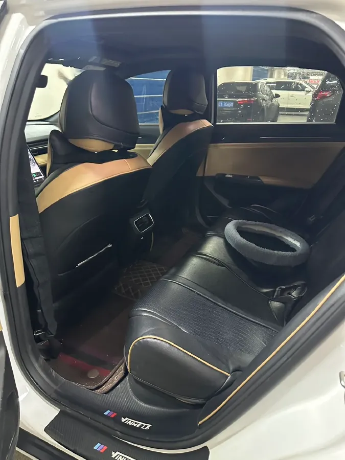 2023 Geely Galaxy L6 1.5T 163HP L4 3DHT PHEV,autocango,china used car exporter,china ev exporter,chinese used car exporter,chinese used ev exporter