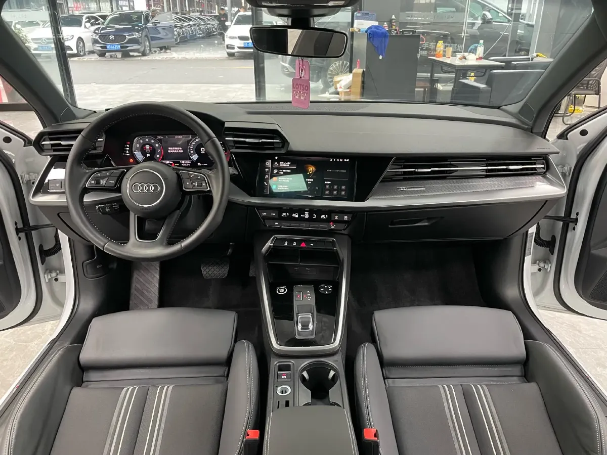 2022 Audi A3 1.4T 150HP L4 7DCT,autocango,china used car exporter,china ev exporter,chinese used car exporter,chinese used ev exporter