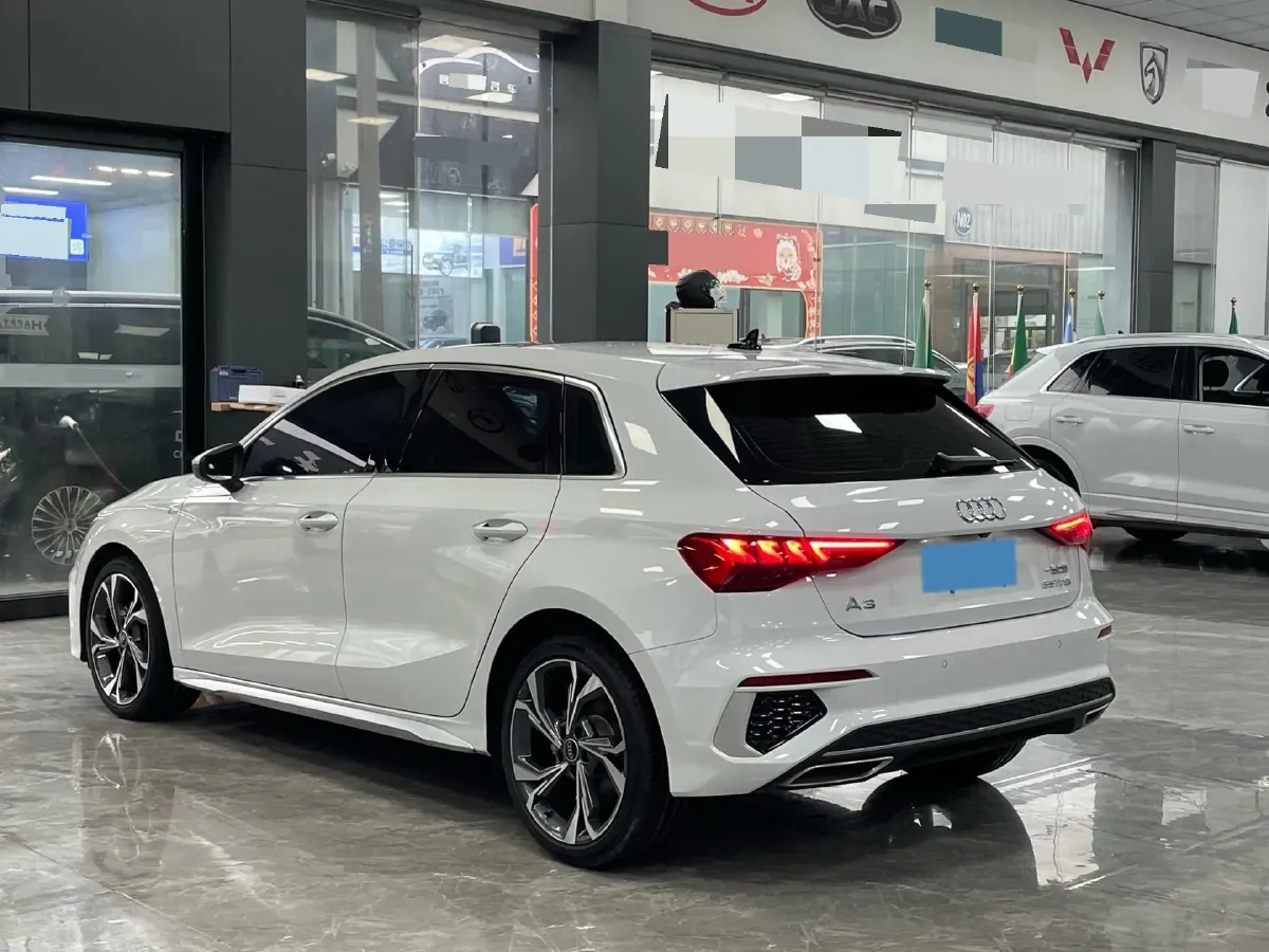 2022 Audi A3 1.4T 150HP L4 7DCT,autocango,china used car exporter,china ev exporter,chinese used car exporter,chinese used ev exporter