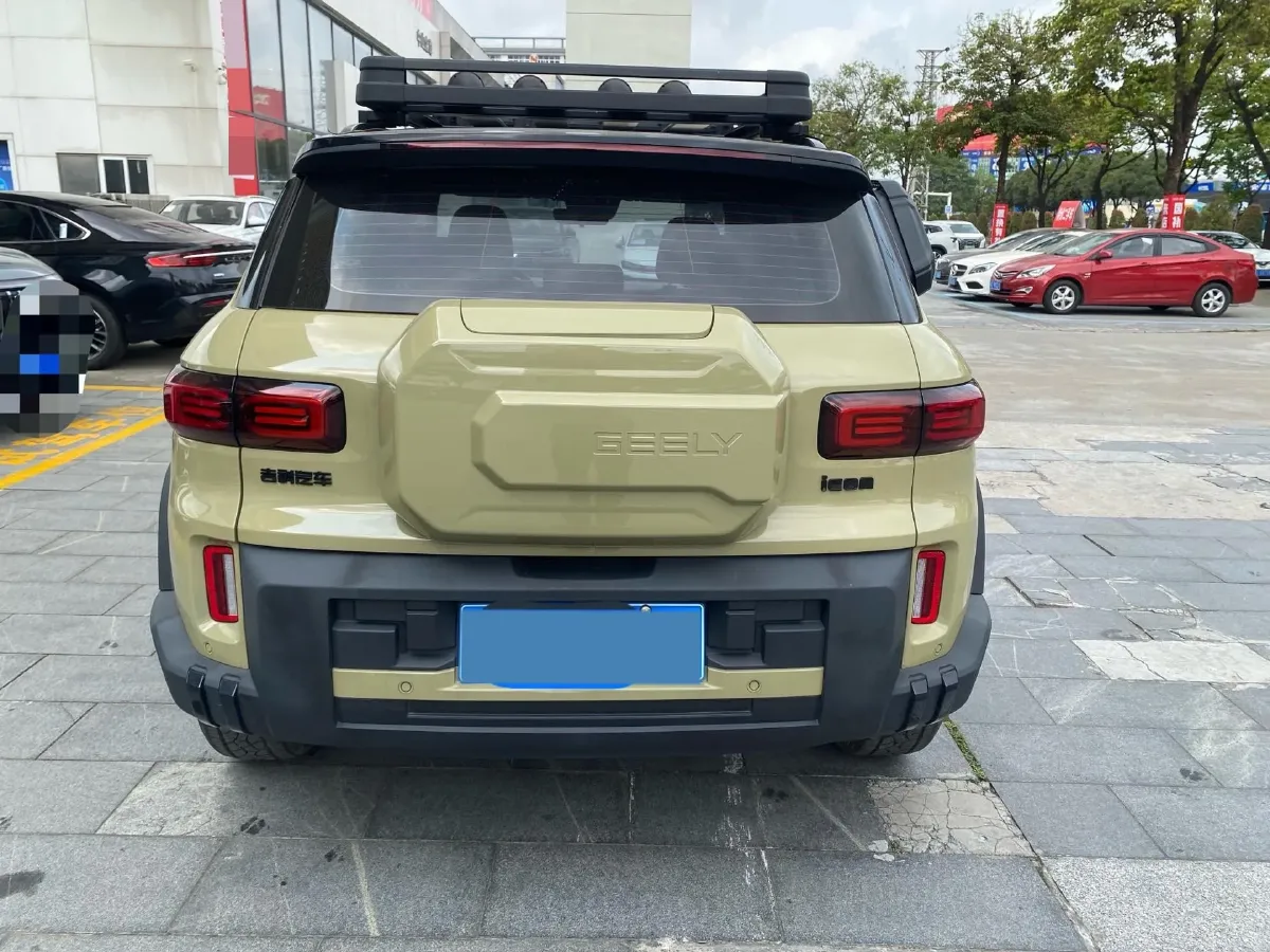 2025 Geely Cowboy 1.5T 181HP L4 7DCT,autocango,china used car exporter,china ev exporter,chinese used car exporter,chinese used ev exporter