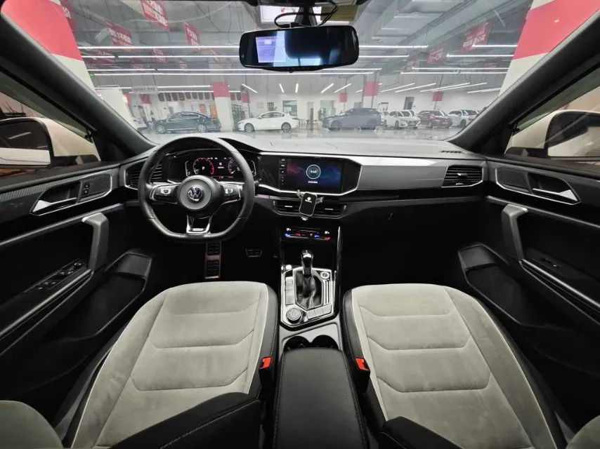 2020 Volkswagen Tayron 2.0T 220HP L4 7DCT,autocango,china used car exporter,china ev exporter,chinese used car exporter,chinese used ev exporter