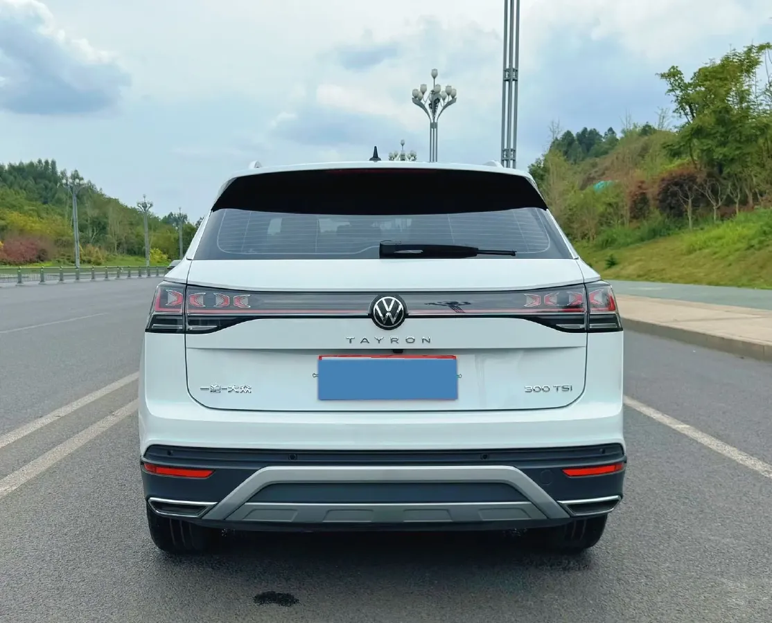 2024 Volkswagen Tayron 1.5T 160HP L4 7DCT,autocango,china used car exporter,china ev exporter,chinese used car exporter,chinese used ev exporter