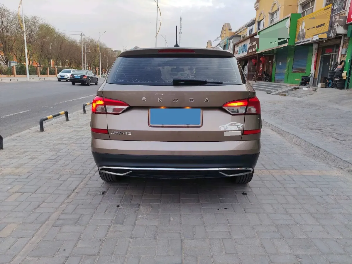 2020 Skoda Kamiq 1.5L 112HP L4 6AT,autocango,china used car exporter,china ev exporter,chinese used car exporter,chinese used ev exporter