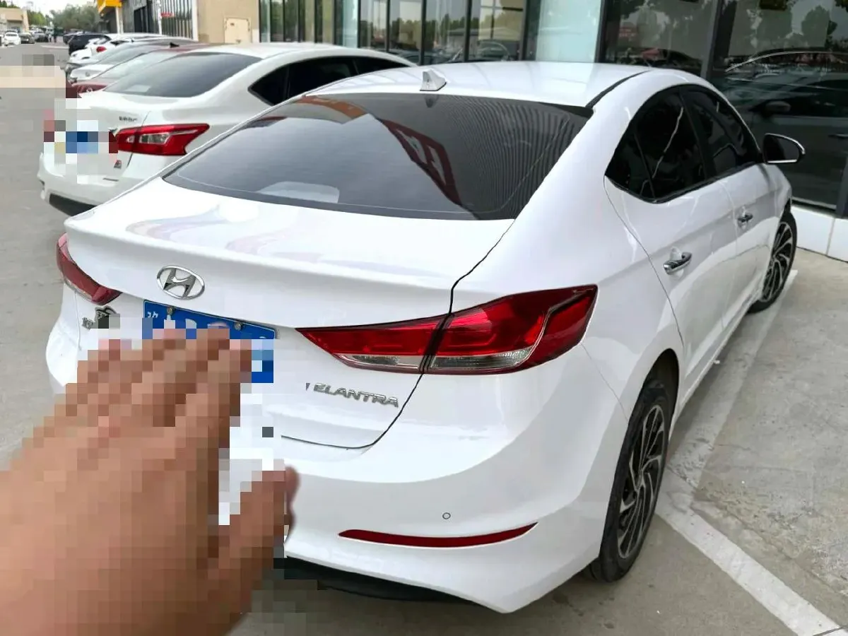 2020 Hyundai Elantra 1.5L 115HP L4 CVT,autocango,china used car exporter,china ev exporter,chinese used car exporter,chinese used ev exporter