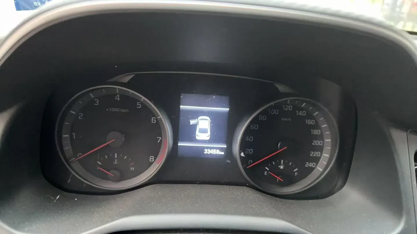 2020 Hyundai Elantra 1.5L 115HP L4 CVT,autocango,china used car exporter,china ev exporter,chinese used car exporter,chinese used ev exporter