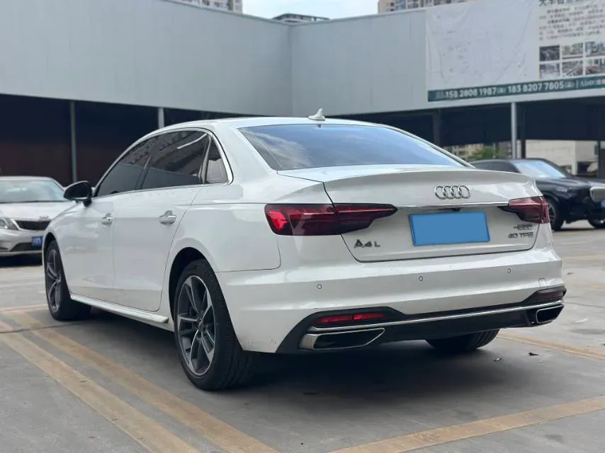 2020 Audi A4L 2.0T 190HP L4 7DCT,autocango,china used car exporter,china ev exporter,chinese used car exporter,chinese used ev exporter