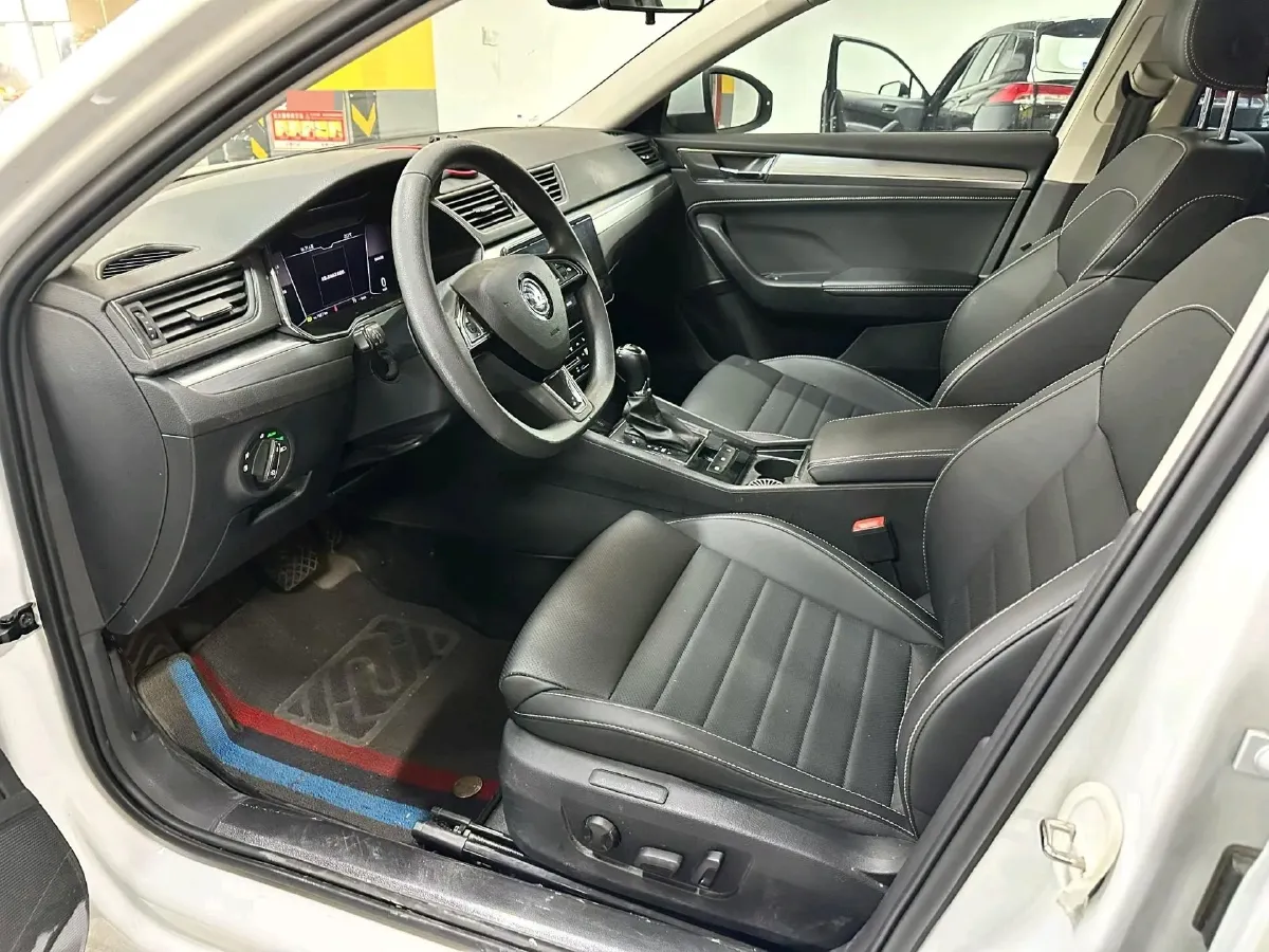 2024 Skoda Superb 1.4T 150HP L4 7DCT,autocango,china used car exporter,china ev exporter,chinese used car exporter,chinese used ev exporter