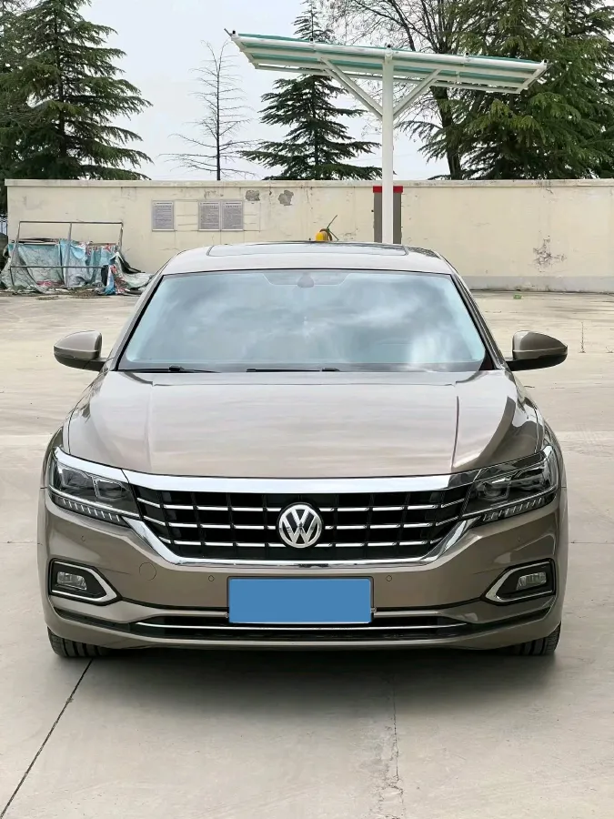 2019 Volvo V40 1.5T 152HP L4 6AT,autocango,china used car exporter,china ev exporter,chinese used car exporter,chinese used ev exporter
