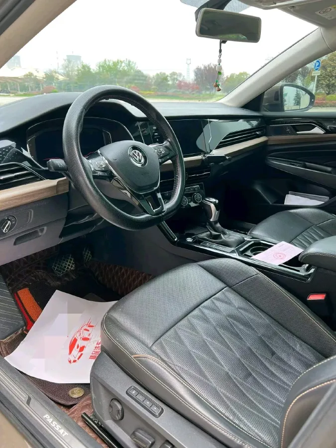 2019 Volvo V40 1.5T 152HP L4 6AT,autocango,china used car exporter,china ev exporter,chinese used car exporter,chinese used ev exporter