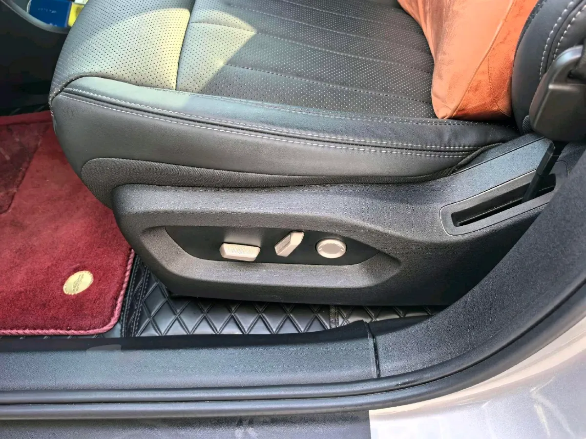 2025 ONVO L60 BEV,autocango,china used car exporter,china ev exporter,chinese used car exporter,chinese used ev exporter