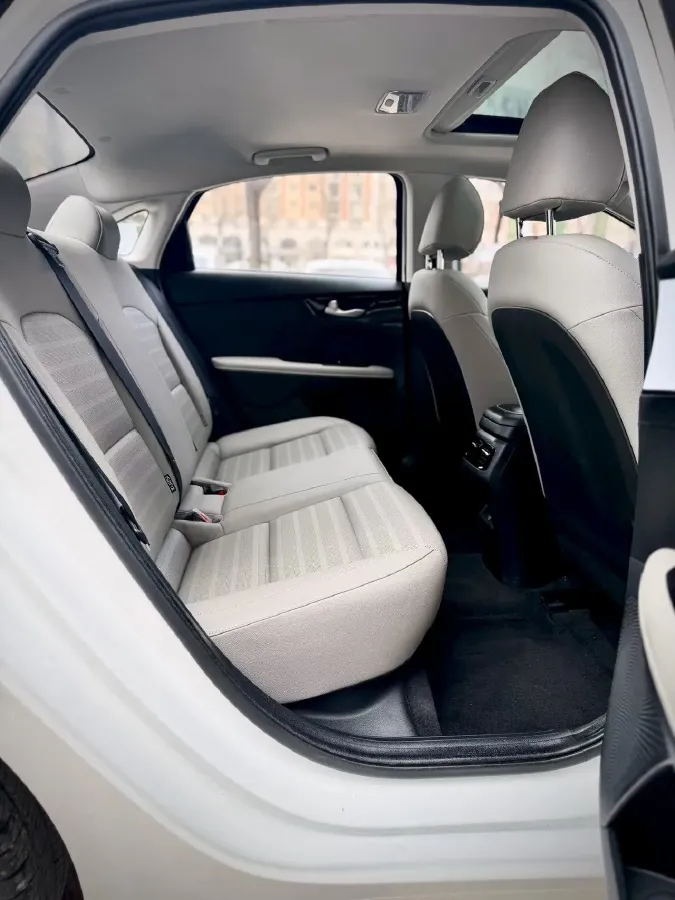 2023 Kia K3 1.5L 115HP L4 CVT,autocango,china used car exporter,china ev exporter,chinese used car exporter,chinese used ev exporter