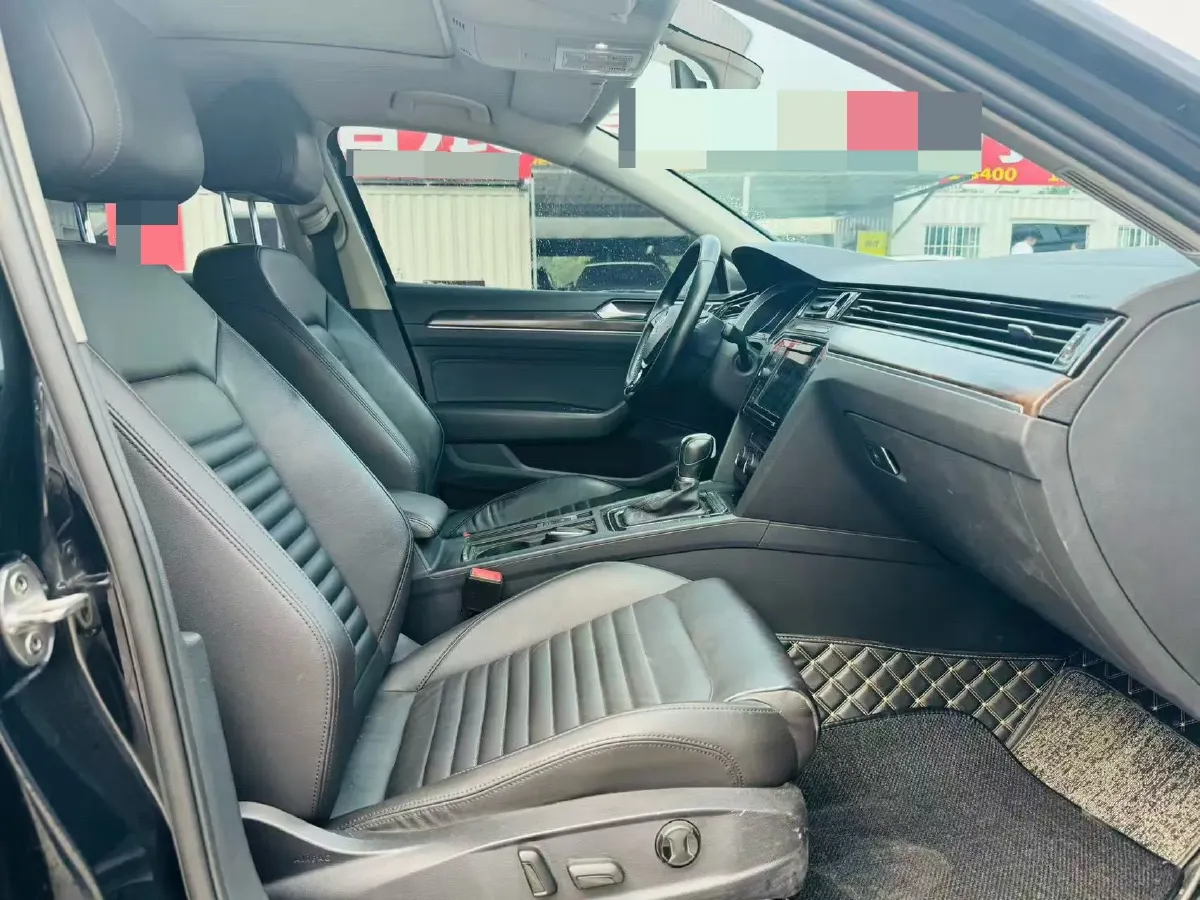 2019 Volkswagen Magotan 2.0T 186HP L4 7DCT,autocango,china used car exporter,china ev exporter,chinese used car exporter,chinese used ev exporter