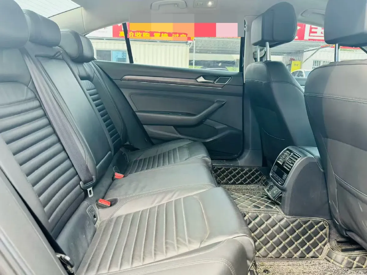 2019 Volkswagen Magotan 2.0T 186HP L4 7DCT,autocango,china used car exporter,china ev exporter,chinese used car exporter,chinese used ev exporter