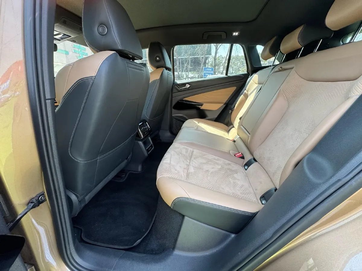 2021 Volkswagen ID.4 Crozz BEV 84.8KWH,autocango,china used car exporter,china ev exporter,chinese used car exporter,chinese used ev exporter