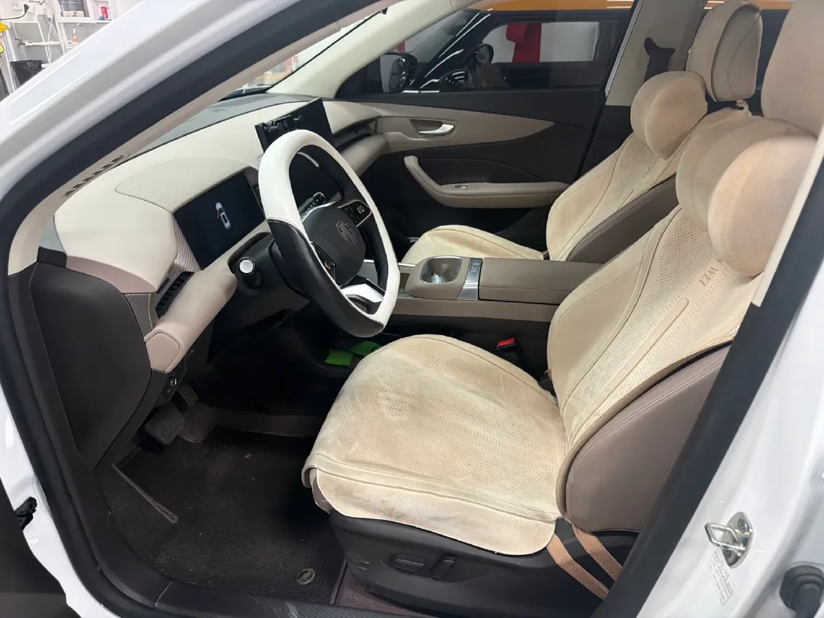 2025 MG MG ES5 BEV 62.2KWH,autocango,china used car exporter,china ev exporter,chinese used car exporter,chinese used ev exporter