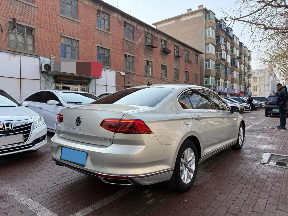 2020 Volkswagen Magotan 1.4T 150HP L4 7DCT,autocango,china used car exporter,china ev exporter,chinese used car exporter,chinese used ev exporter