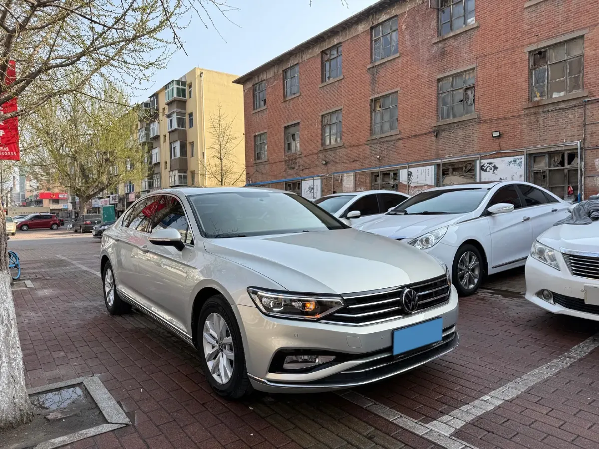 2020 Volkswagen Magotan 1.4T 150HP L4 7DCT,autocango,china used car exporter,china ev exporter,chinese used car exporter,chinese used ev exporter